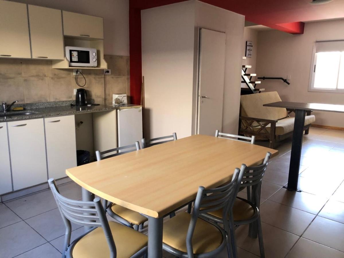 Excelente Duplex En Consorcio Privado C/ Cochera San Juan Kültér fotó