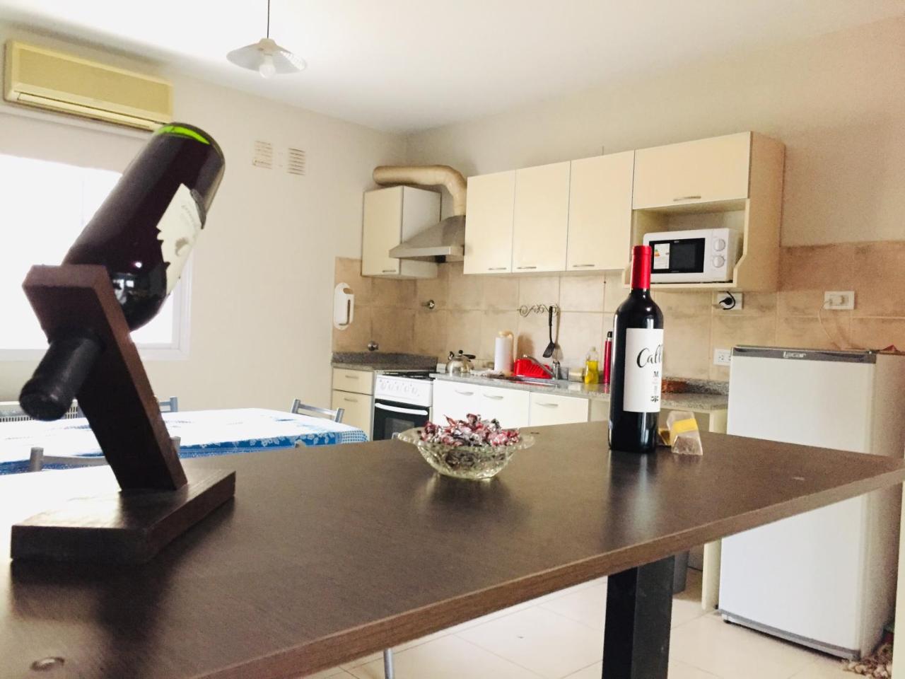 Excelente Duplex En Consorcio Privado C/ Cochera San Juan Kültér fotó