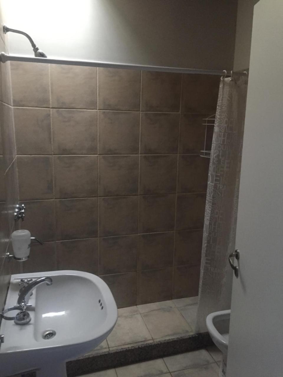 Excelente Duplex En Consorcio Privado C/ Cochera San Juan Kültér fotó